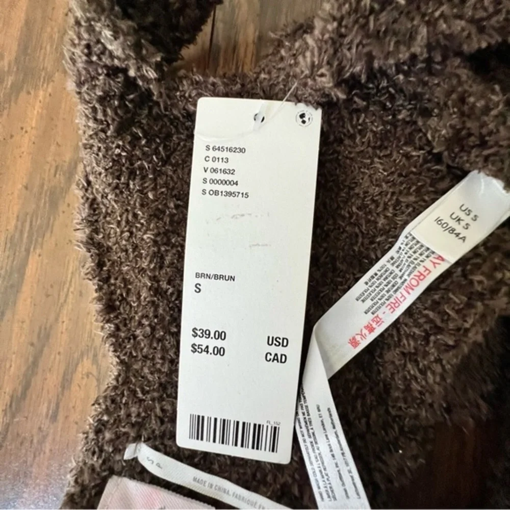 Out From Under  NWT Sz Small Brown Fuzzy Knit Wrap Tie Crop Top Deep V Neck